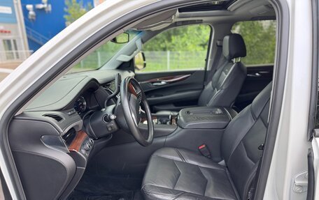 Cadillac Escalade IV, 2016 год, 3 980 000 рублей, 12 фотография
