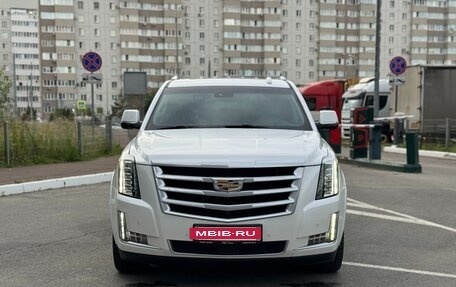 Cadillac Escalade IV, 2016 год, 3 980 000 рублей, 8 фотография