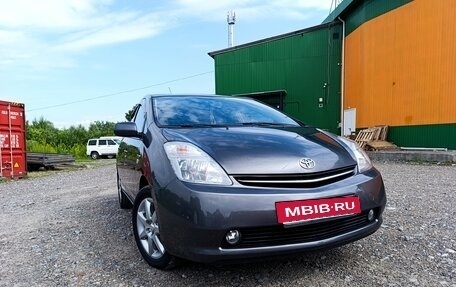 Toyota Prius, 2009 год, 910 000 рублей, 8 фотография