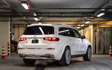 Mercedes-Benz GLS, 2023 год, 13 500 000 рублей, 3 фотография