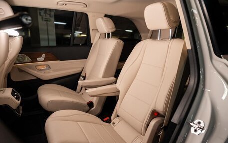 Mercedes-Benz GLS, 2023 год, 13 500 000 рублей, 12 фотография