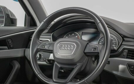 Audi A4, 2018 год, 1 980 000 рублей, 15 фотография