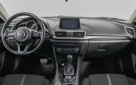 Mazda 3, 2016 год, 1 650 000 рублей, 13 фотография