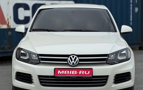 Volkswagen Touareg III, 2011 год, 2 050 000 рублей, 1 фотография