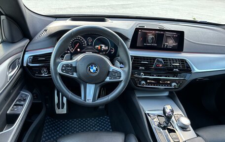 BMW 6 серия, 2018 год, 3 850 000 рублей, 14 фотография