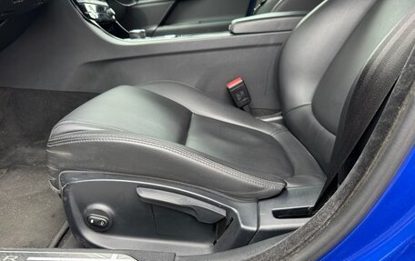 Jaguar XE I рестайлинг, 2016 год, 1 730 000 рублей, 12 фотография