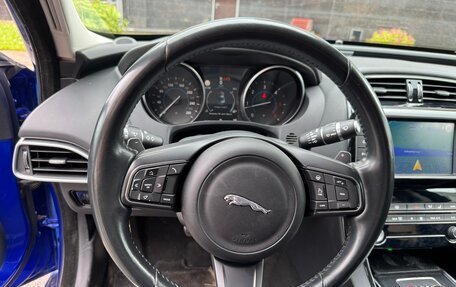 Jaguar XE I рестайлинг, 2016 год, 1 730 000 рублей, 30 фотография