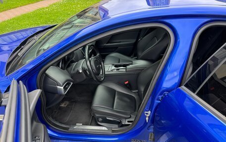 Jaguar XE I рестайлинг, 2016 год, 1 730 000 рублей, 33 фотография