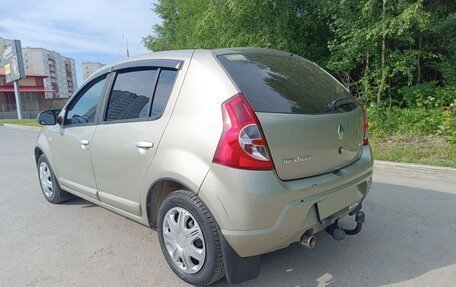 Renault Sandero I, 2012 год, 650 000 рублей, 11 фотография