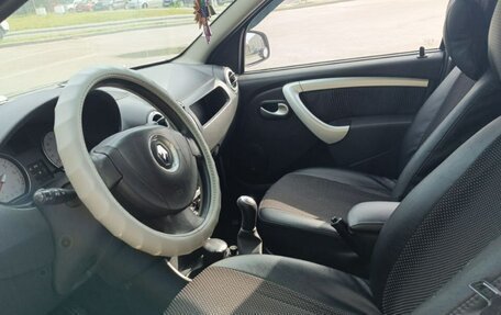 Renault Sandero I, 2012 год, 650 000 рублей, 4 фотография