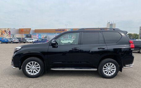 Toyota Land Cruiser Prado 150 рестайлинг 2, 2016 год, 4 500 000 рублей, 3 фотография