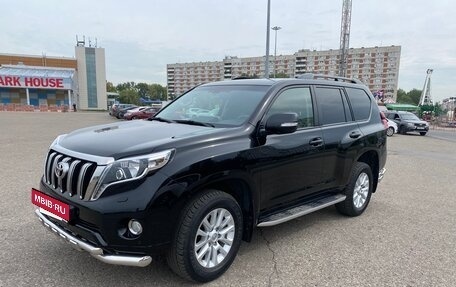 Toyota Land Cruiser Prado 150 рестайлинг 2, 2016 год, 4 500 000 рублей, 2 фотография