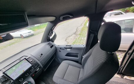 Volkswagen Caravelle T5, 2012 год, 1 960 000 рублей, 14 фотография