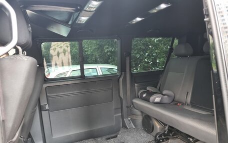 Volkswagen Caravelle T5, 2012 год, 1 960 000 рублей, 15 фотография