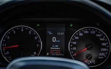 Toyota RAV4, 2019 год, 3 120 000 рублей, 16 фотография