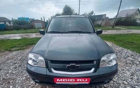 Chevrolet Niva I рестайлинг, 2011 год, 460 000 рублей, 2 фотография