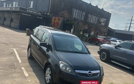 Opel Zafira B, 2009 год, 520 000 рублей, 2 фотография