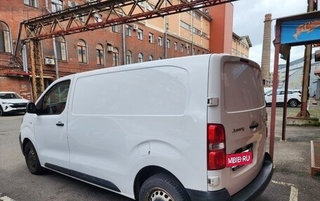 Citroen Jumpy III, 2018 год, 1 630 000 рублей, 4 фотография