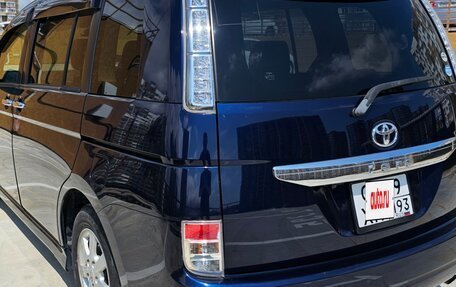 Toyota ISis I, 2012 год, 1 250 000 рублей, 9 фотография