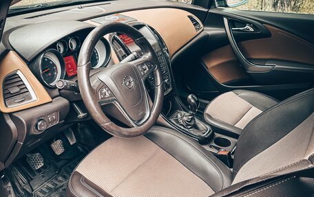 Opel Astra J, 2013 год, 800 000 рублей, 15 фотография