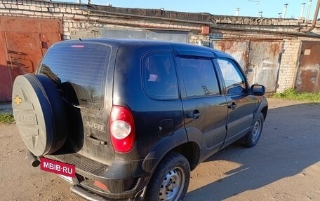 Chevrolet Niva I рестайлинг, 2010 год, 490 000 рублей, 2 фотография
