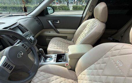 Infiniti FX I, 2006 год, 850 000 рублей, 14 фотография