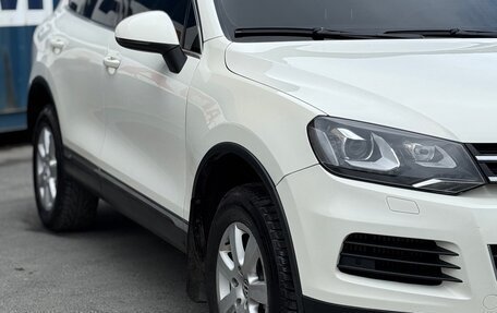 Volkswagen Touareg III, 2011 год, 2 050 000 рублей, 3 фотография