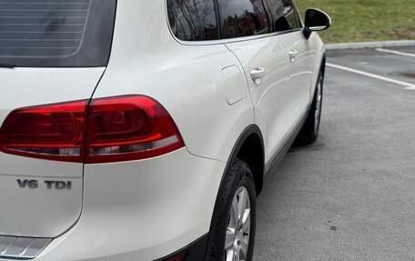 Volkswagen Touareg III, 2011 год, 2 050 000 рублей, 6 фотография