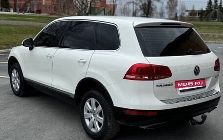 Volkswagen Touareg III, 2011 год, 2 050 000 рублей, 5 фотография