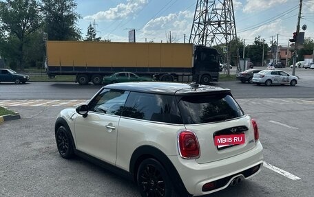 MINI Hatch, 2015 год, 2 000 000 рублей, 4 фотография