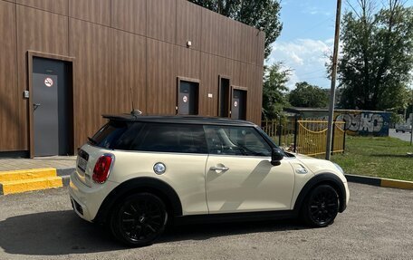 MINI Hatch, 2015 год, 2 000 000 рублей, 11 фотография