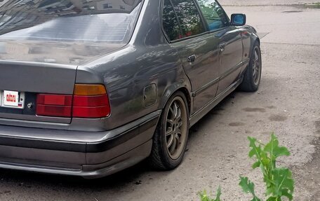 BMW 5 серия, 1994 год, 450 000 рублей, 6 фотография