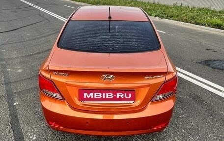 Hyundai Solaris II рестайлинг, 2015 год, 900 000 рублей, 3 фотография