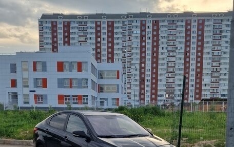 Hyundai Solaris II рестайлинг, 2011 год, 685 000 рублей, 3 фотография