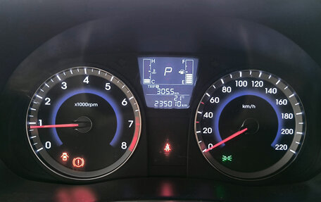 Hyundai Solaris II рестайлинг, 2015 год, 799 000 рублей, 17 фотография