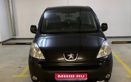 Peugeot Partner II рестайлинг 2, 2010 год, 650 000 рублей, 1 фотография