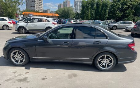 Mercedes-Benz C-Класс, 2009 год, 1 300 000 рублей, 1 фотография