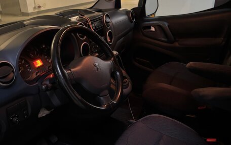 Peugeot Partner II рестайлинг 2, 2010 год, 650 000 рублей, 8 фотография