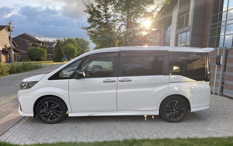 Honda Stepwgn IV, 2021 год, 3 000 000 рублей, 6 фотография