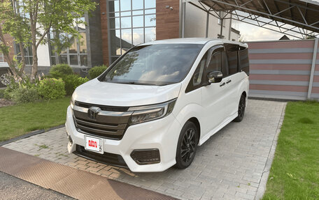 Honda Stepwgn IV, 2021 год, 3 000 000 рублей, 7 фотография