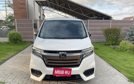 Honda Stepwgn IV, 2021 год, 3 000 000 рублей, 8 фотография