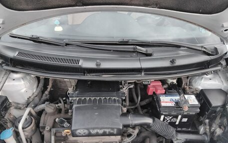 Toyota Yaris III рестайлинг, 2007 год, 650 000 рублей, 4 фотография