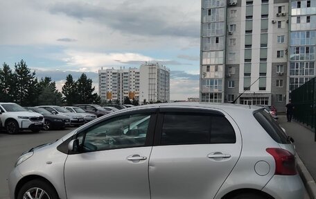Toyota Yaris III рестайлинг, 2007 год, 650 000 рублей, 14 фотография
