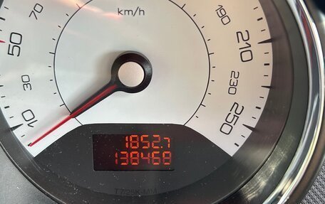 Peugeot 308 II, 2011 год, 520 000 рублей, 11 фотография