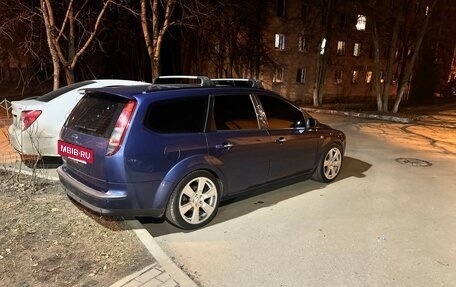 Ford Focus II рестайлинг, 2007 год, 730 000 рублей, 3 фотография