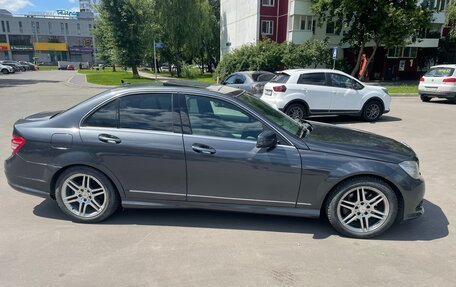 Mercedes-Benz C-Класс, 2009 год, 1 300 000 рублей, 9 фотография