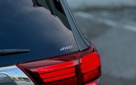 Mitsubishi Outlander III рестайлинг 3, 2019 год, 1 899 000 рублей, 15 фотография