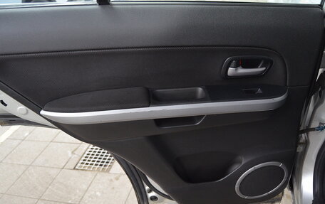 Suzuki Grand Vitara, 2011 год, 1 020 000 рублей, 16 фотография