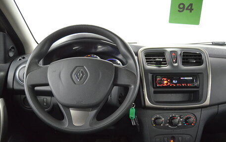 Renault Logan II, 2015 год, 750 000 рублей, 12 фотография