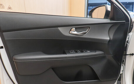 KIA K3, 2019 год, 1 819 000 рублей, 7 фотография